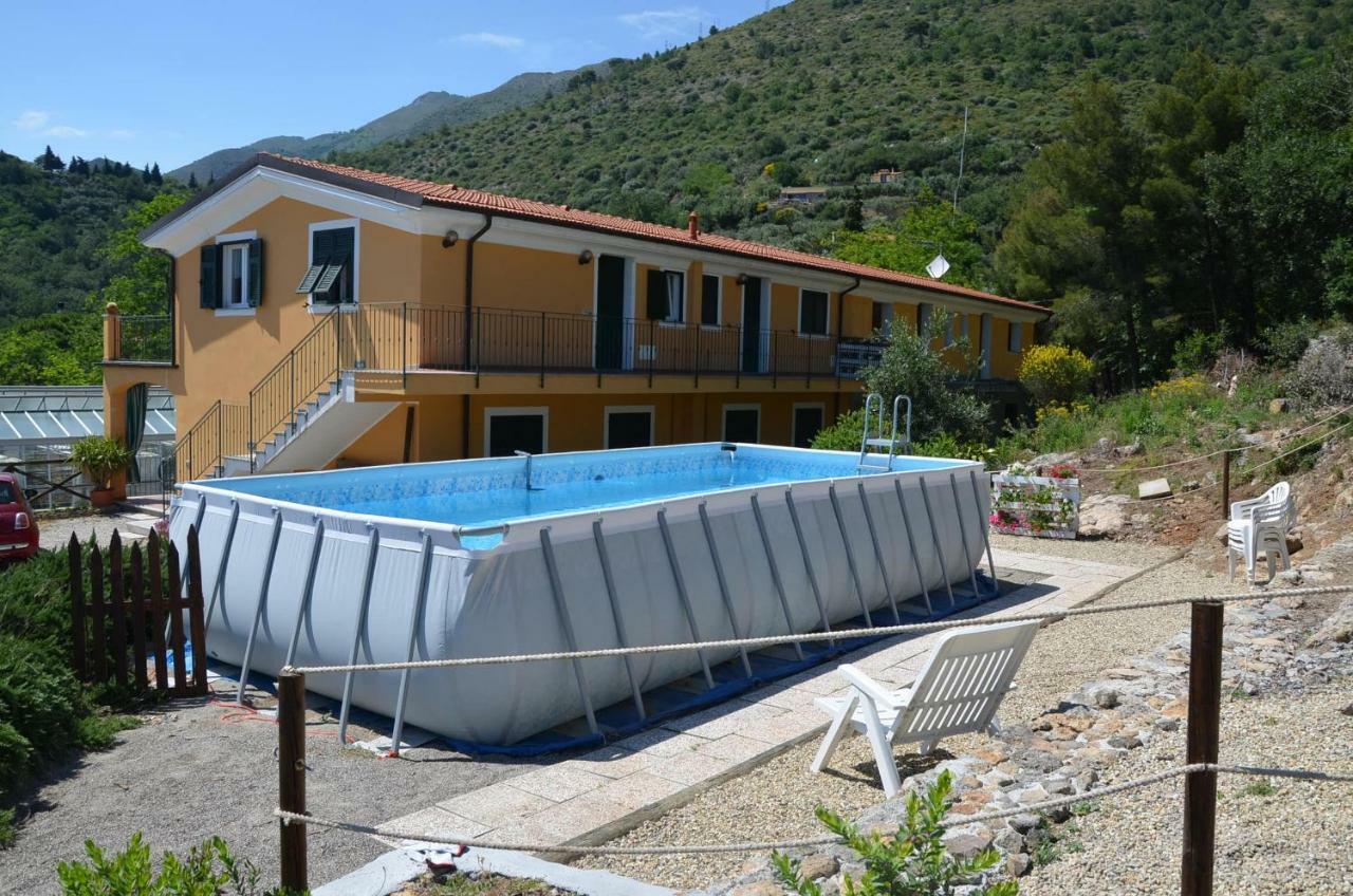 Agriturismo Tendapiccola Ceriale Bagian luar foto