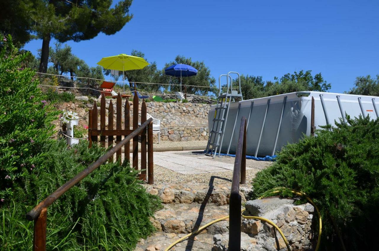 Agriturismo Tendapiccola Ceriale Bagian luar foto